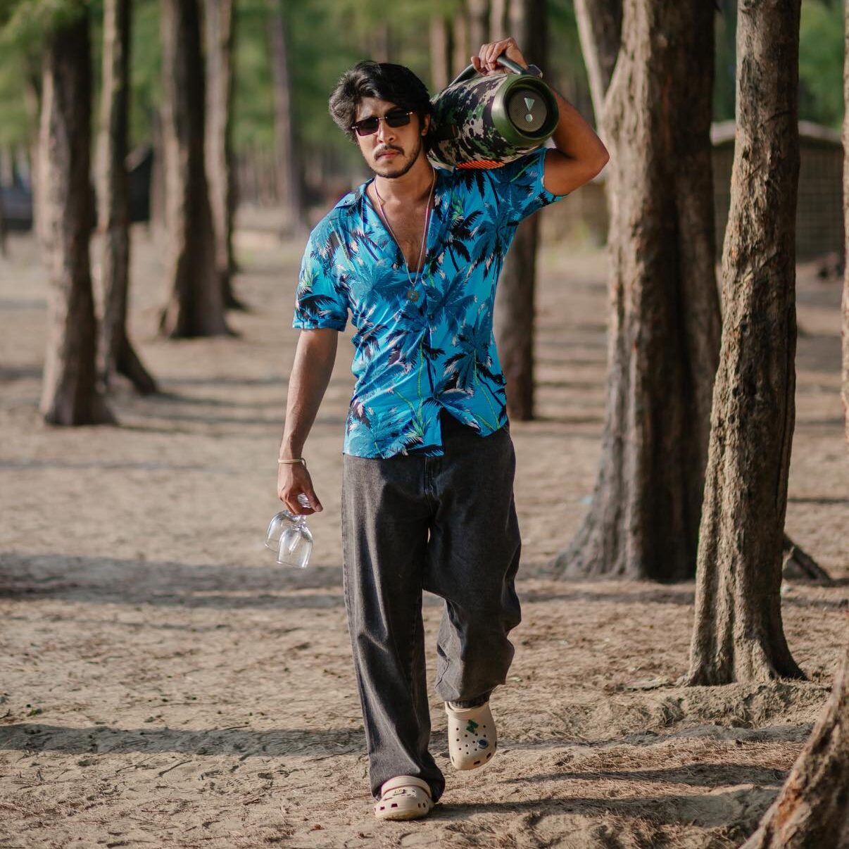 দেরিতে হলেও সিনেমায় অভিনয় করবেন তৌসিফ