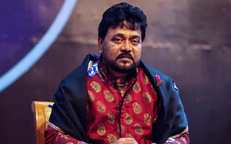 মরেও কর থেকে রক্ষা পেলেন না এন্ড্রু কিশোর