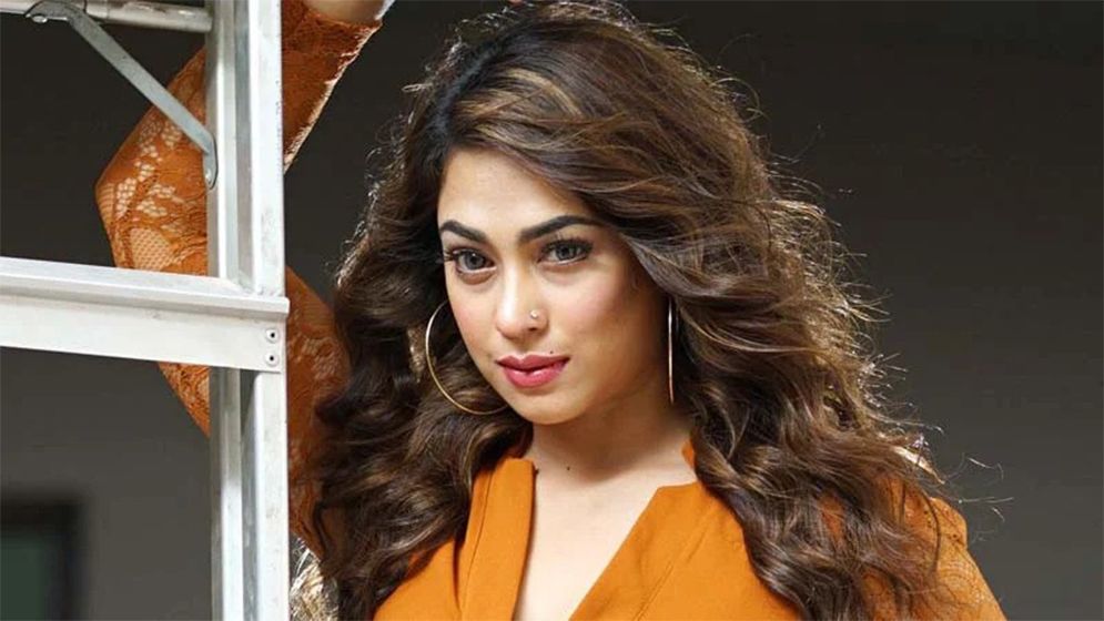 চিত্রনায়িকা পপি