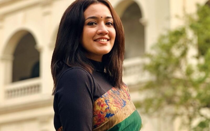 টরন্টোতে প্রিমিয়ার হচ্ছে আইশা খানের সিনেমার