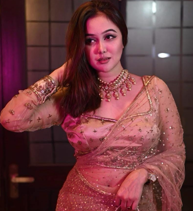 কোথায় হারিয়ে গেল বাংলার ঐতিহ্যবাহী যাত্রাপালা