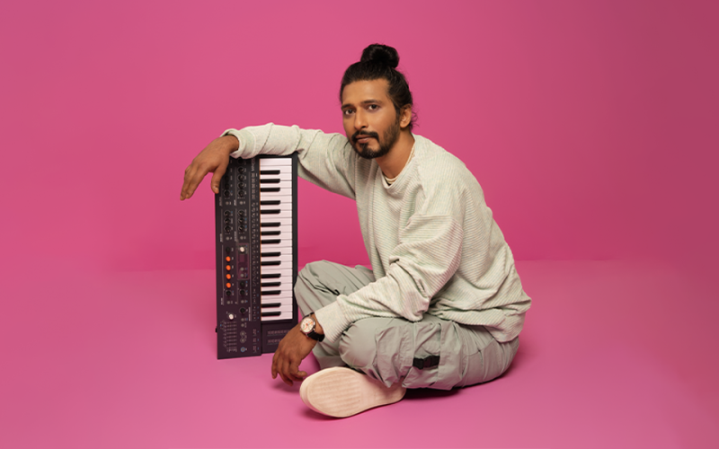 ১০ বছর পর একক অ্যালবাম নিয়ে আসছেন অর্ণব