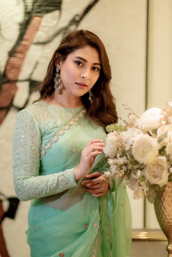 মেহজাবিনের বিরুদ্ধে আদালতের গ্রেপ্তারি পরোয়ানা