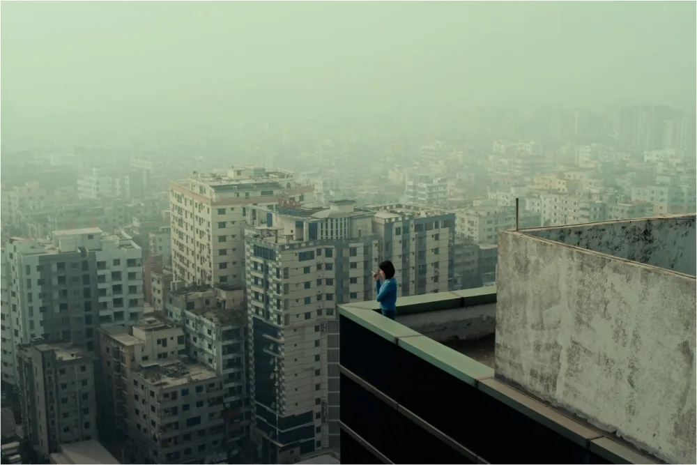 অ্যাওয়ার্ড জিতলো ‘বালুর নগরীতে’ সিনেমা