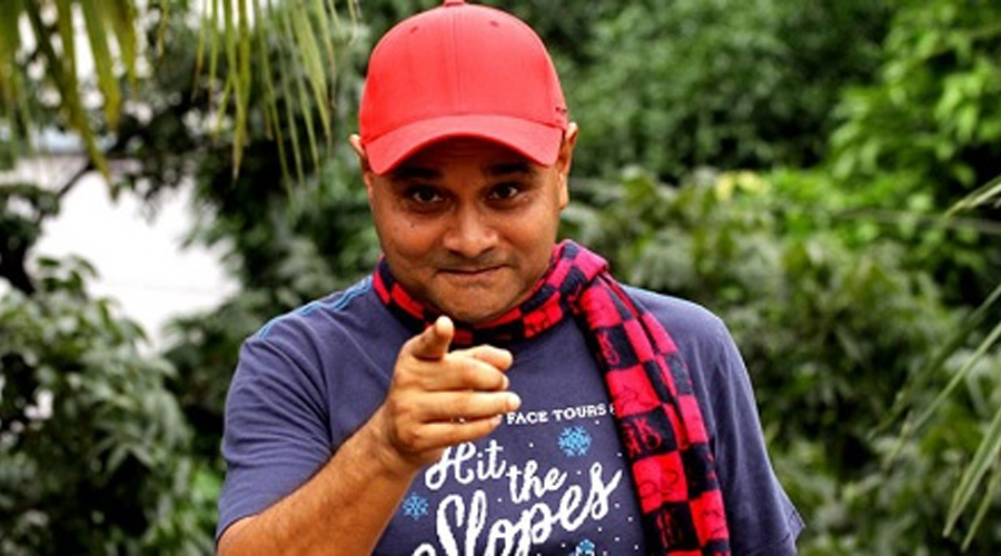 বিব্রত ডা. এজাজুল ইসলাম