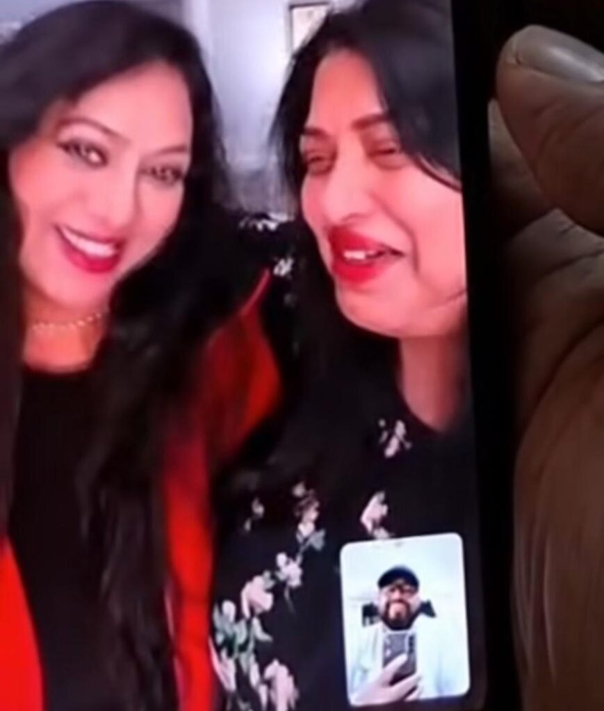 শাবনূর-মৌসুমীর সঙ্গে খুনসুঁটিতে ওমর সানি