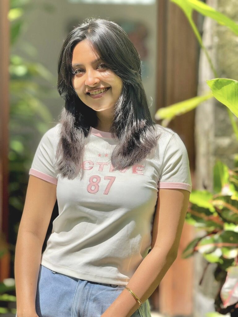 নাজনীন নীহার ব্যাংকক ও ইন্দোনেশিয়া