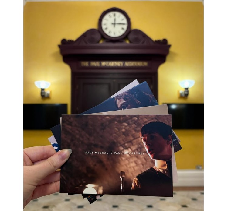 দ্য বিটলস-এ ফোর ফিল্ম