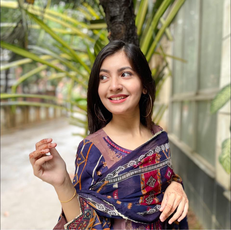 ‘রাক্ষস’-এ সাদনিমার অভিষেক