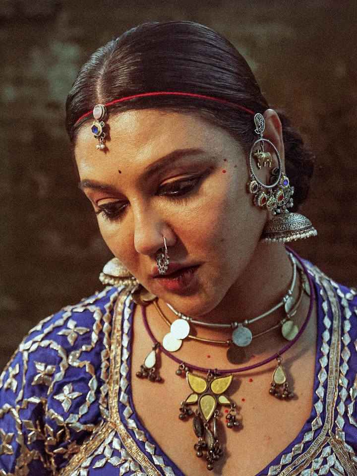 জয়া আহসানের নতুন ছবিতে মুগ্ধ