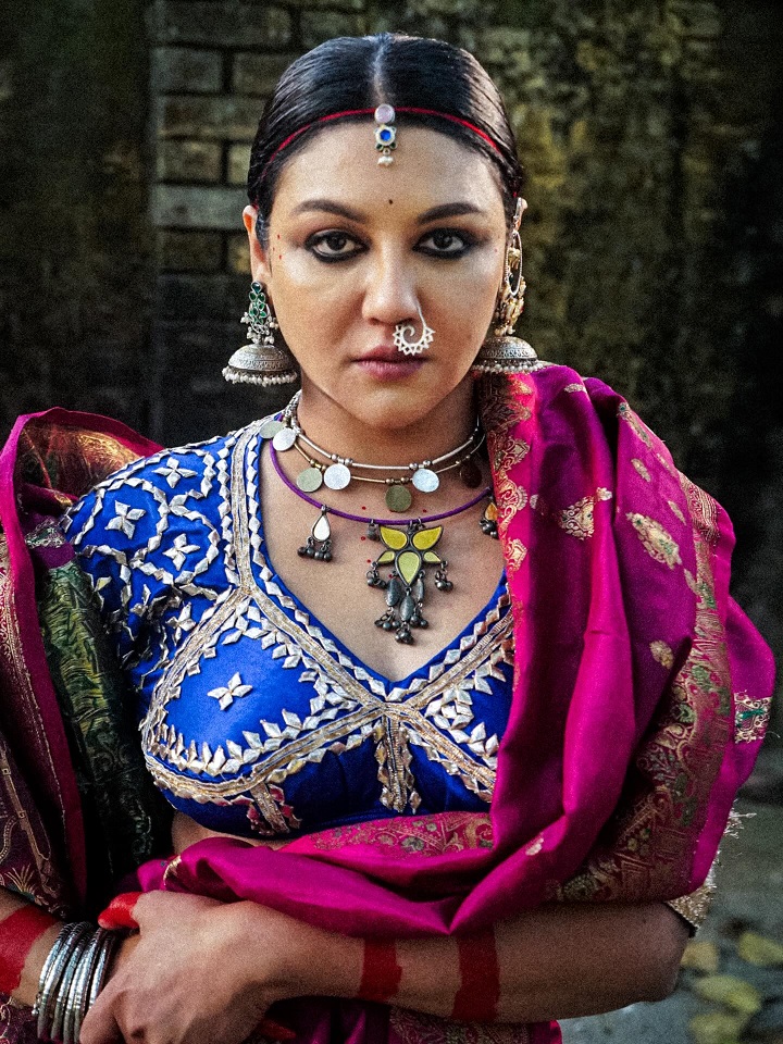 জয়া আহসানের নতুন ছবিতে মুগ্ধ