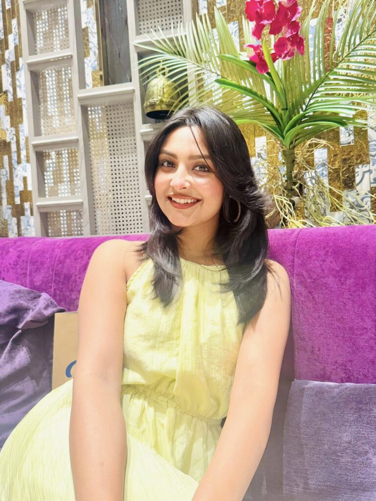 নাজনীন নীহার ব্যাংকক ও ইন্দোনেশিয়া