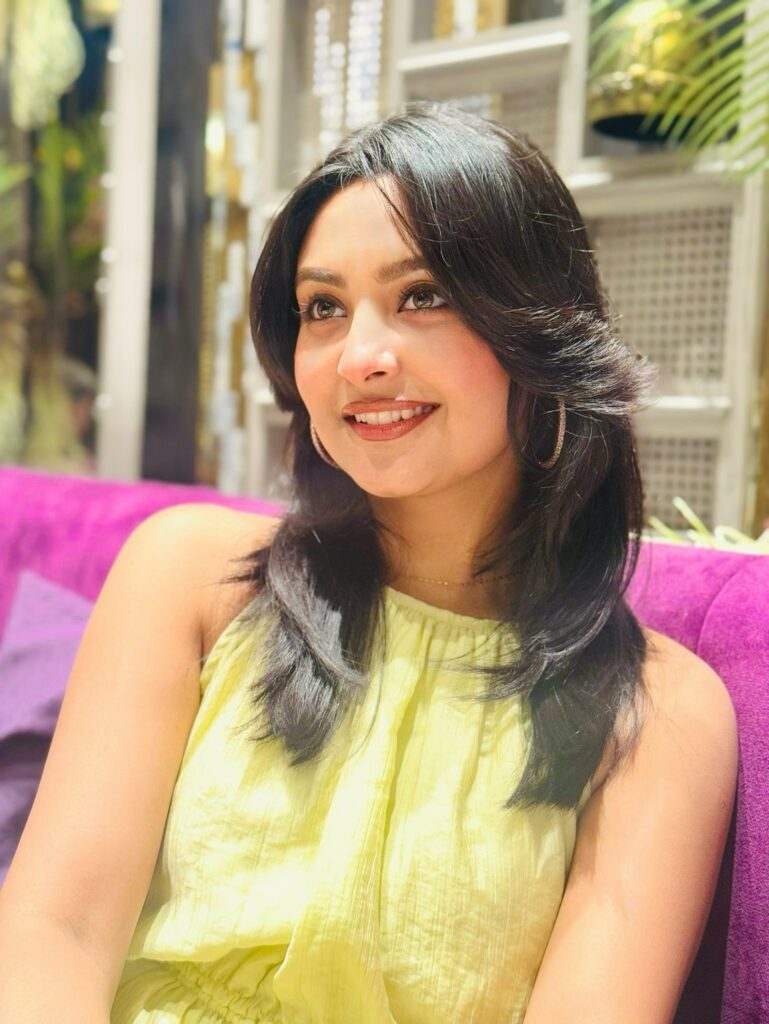 নাজনীন নীহার ব্যাংকক ও ইন্দোনেশিয়া