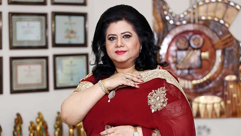 প্রায় এক দশক পর অস্ট্রেলিয়ায়