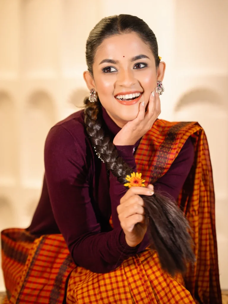 উচ্চ মাধ্যমিকেই প্রেমে পড়েন সাদিয়া আয়মান