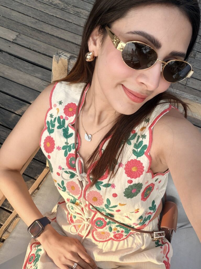 পাতায়া থেকে মিম