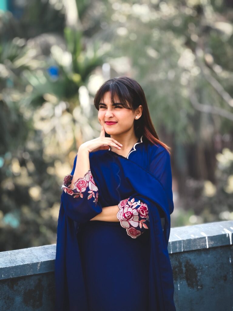 তটিনী ও সাদিয়া আয়মানের সৌন্দয্যে