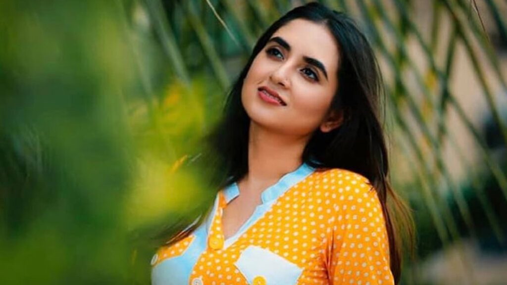 দ্বিতীয় অস্ত্রোপচারের পর দেশে ফিরলেন তানিয়া বৃষ্টি