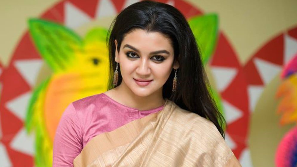 স্বাধীনতা দিবসে তারকাদের আবেগঘন পোস্ট