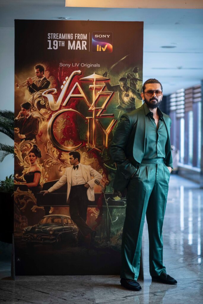 আরিফিন শুভ বলিউড অভিষেকের