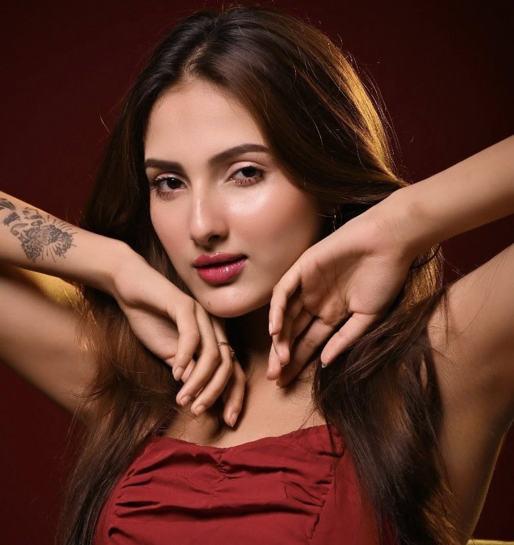 বিরিয়ানি না খেয়ে বাংলাদেশ ছাড়বেন না জ্যোতির্ময়ী কুণ্ডু