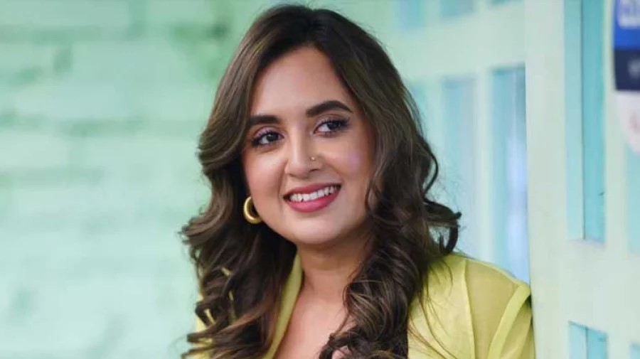 তানিয়া বৃষ্টির তৃতীয়বার অস্ত্রোপচার