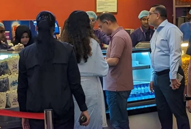 ‘প্রজেক্ট হেইল মেরি’ দেখলেন প্রধানমন্ত্রী