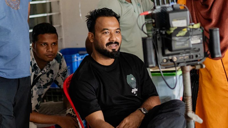 ফেল করায় স্ট্রোক করেন পলাশের মা