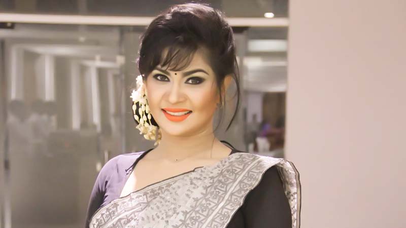 ‘ম্যাডাম ফুলি’খ্যাত শিমলা