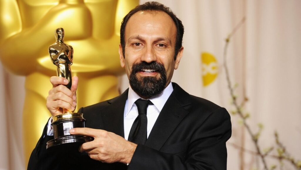 অস্কারজয়ী ইরানি নির্মাতা ফরহাদির প্রতিবাদ