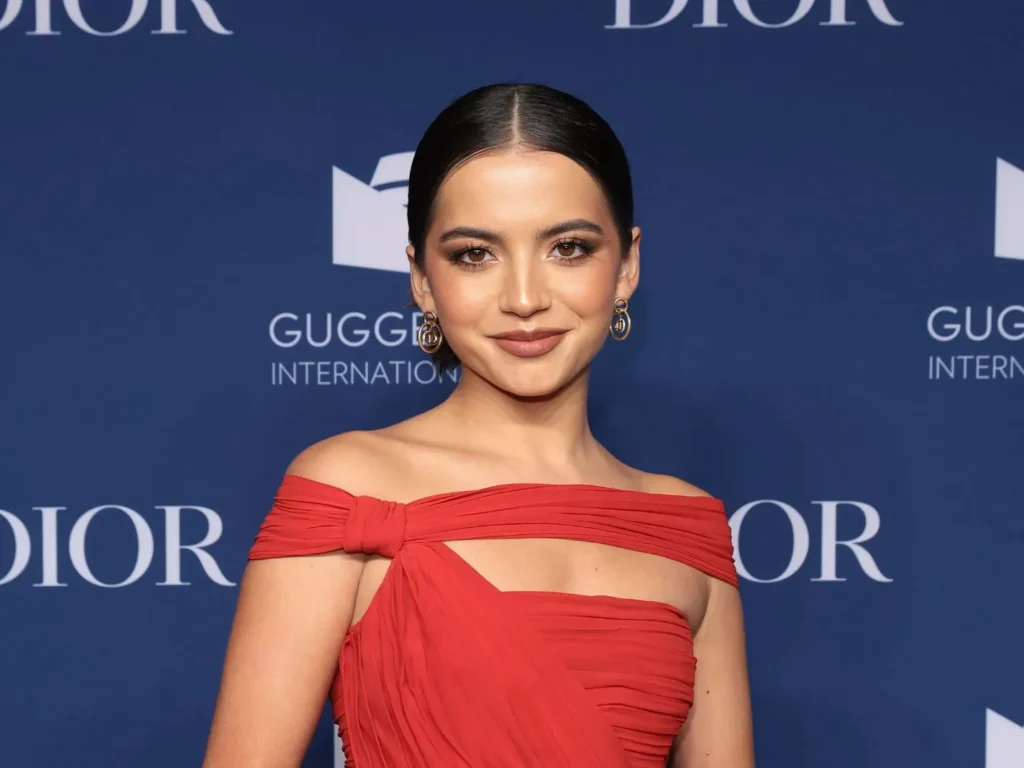 হলিউড অভিনেত্রী