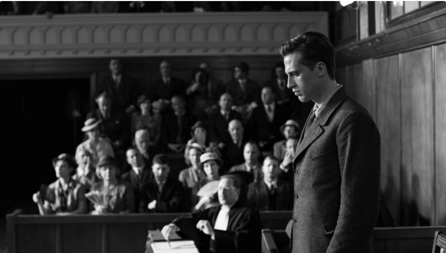 আলব্যের কামুর ‘দ্য স্ট্রেঞ্জার’ উপন্যাস