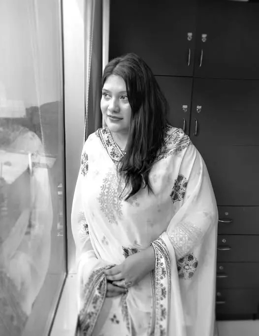 কারিনা কায়সারের মৃত্যুতে তারকা অঙ্গনে শোকের ছায়া