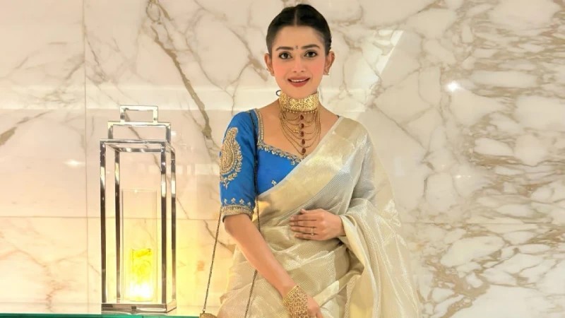 অভিনেত্রী তানজিন তিশার জন্মদিন আজ