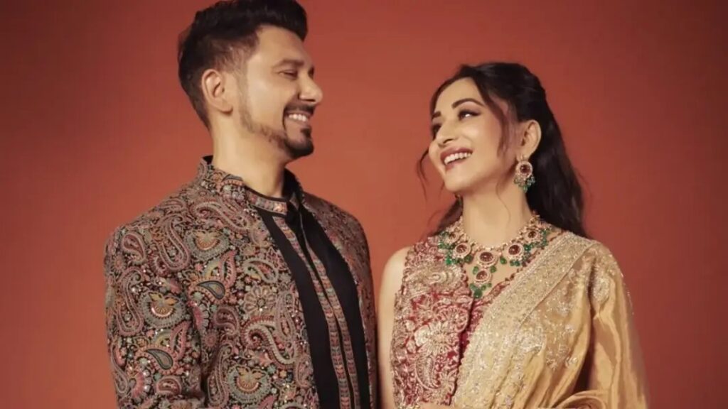 মাধুরী দীক্ষিতের জন্মদিনে প্রেম ও সাফল্যের গল্প