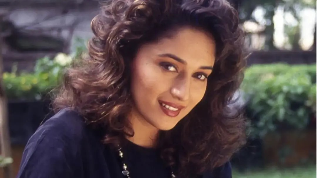 মাধুরী দীক্ষিতের জন্মদিন প্রেম ও সাফল্যের গল্প