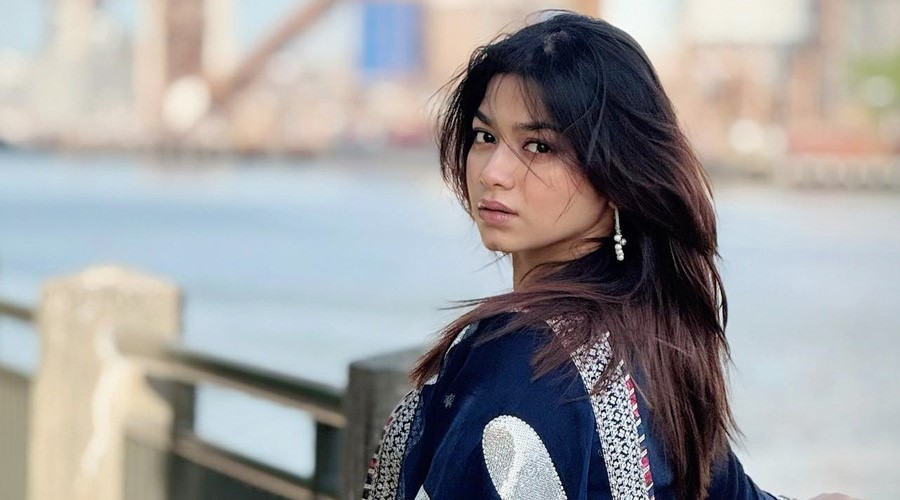 ৭ মাসেও পারিশ্রমিক পাননি – অভিযোগ পারসা ইভানার
