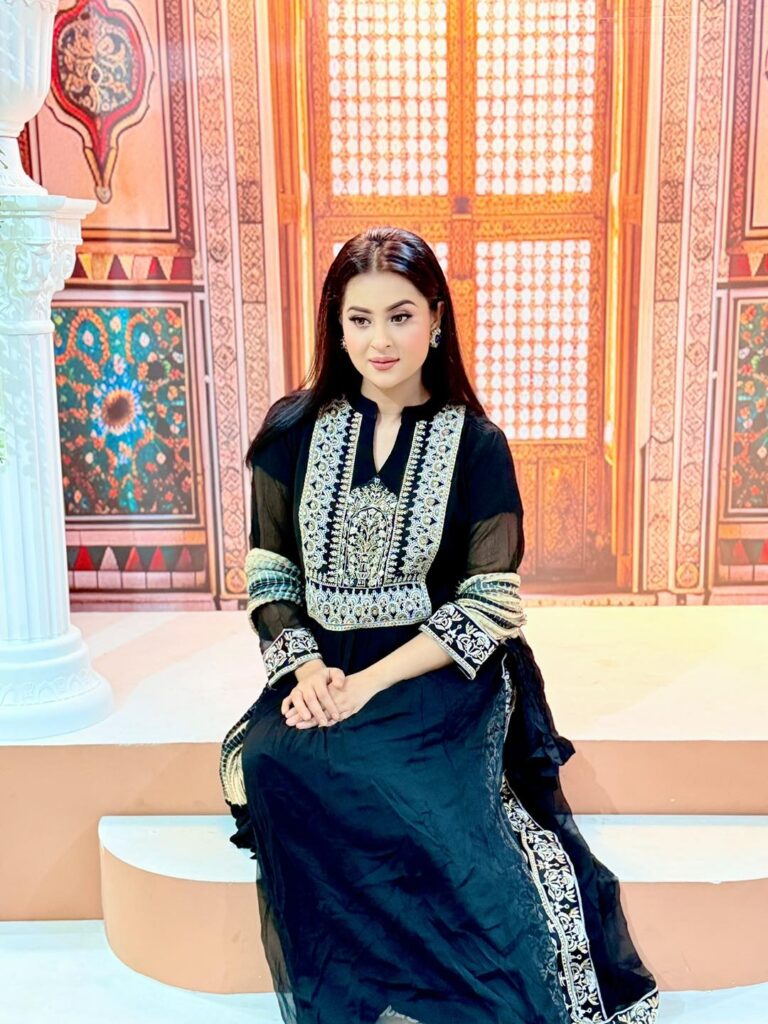 শবনম বুবলী