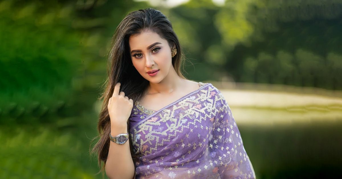 এক মাস আগেই কন্যা সন্তানের মা হয়েছেন শবনম বুবলী