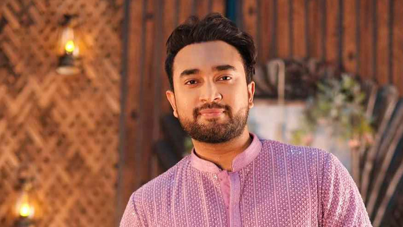 মোটরসাইকেল দুর্ঘটনায় আহত জোভান