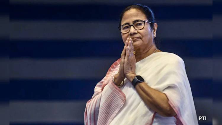 মমতা বন্দ্যোপাধ্যায়ের মধ্যে লেনিনকে দেখেন নচিকেতা