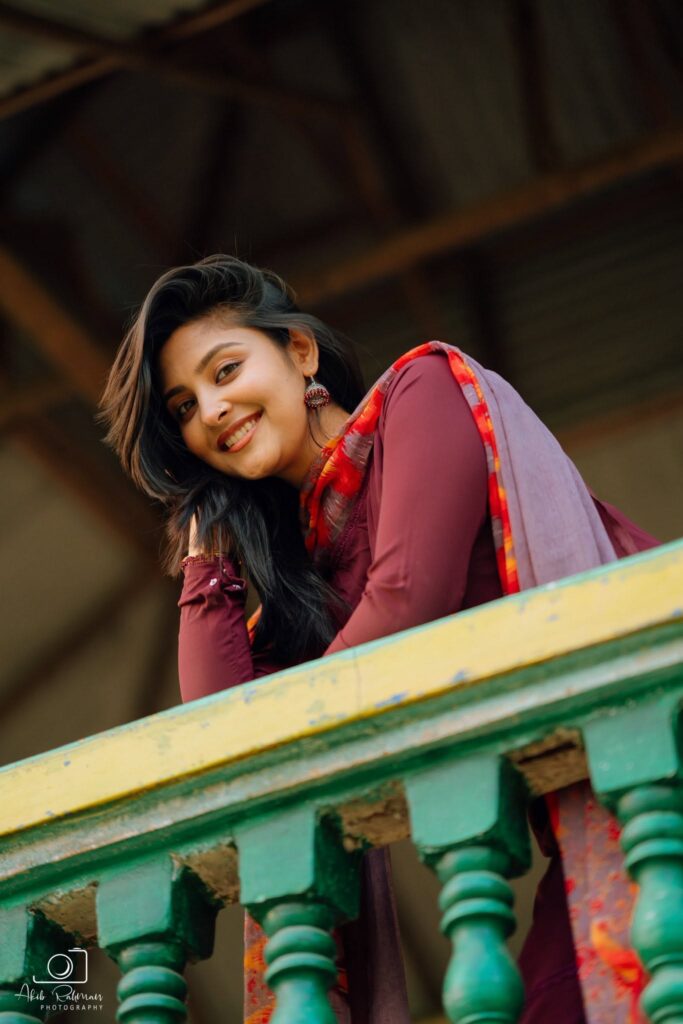 নাজনীন নীহা