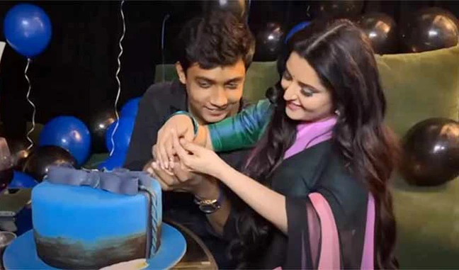 পরীমণি কি এডিসি সাকলায়েনকে