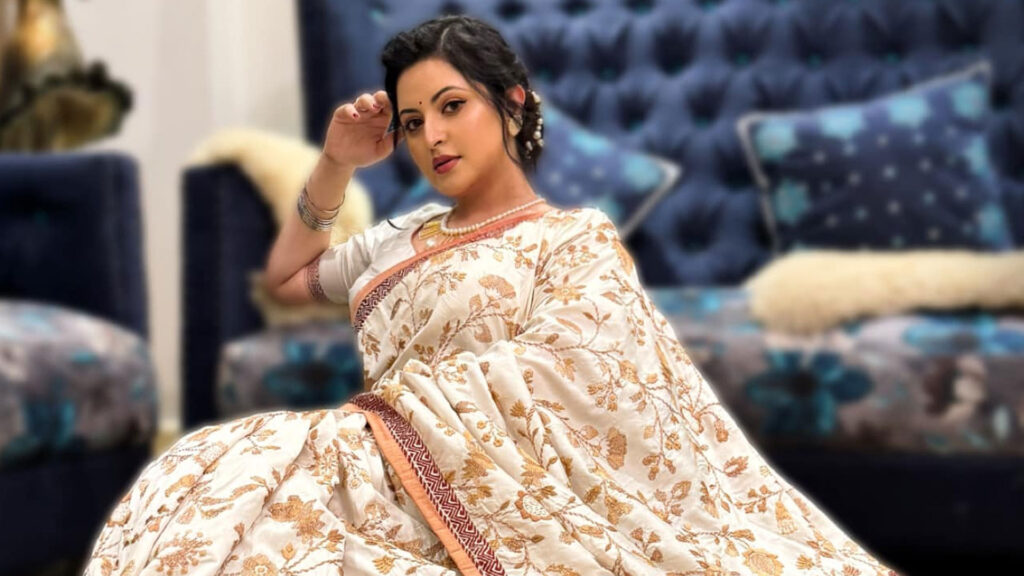 পরীমণি কি এডিসি সাকলায়েনকে