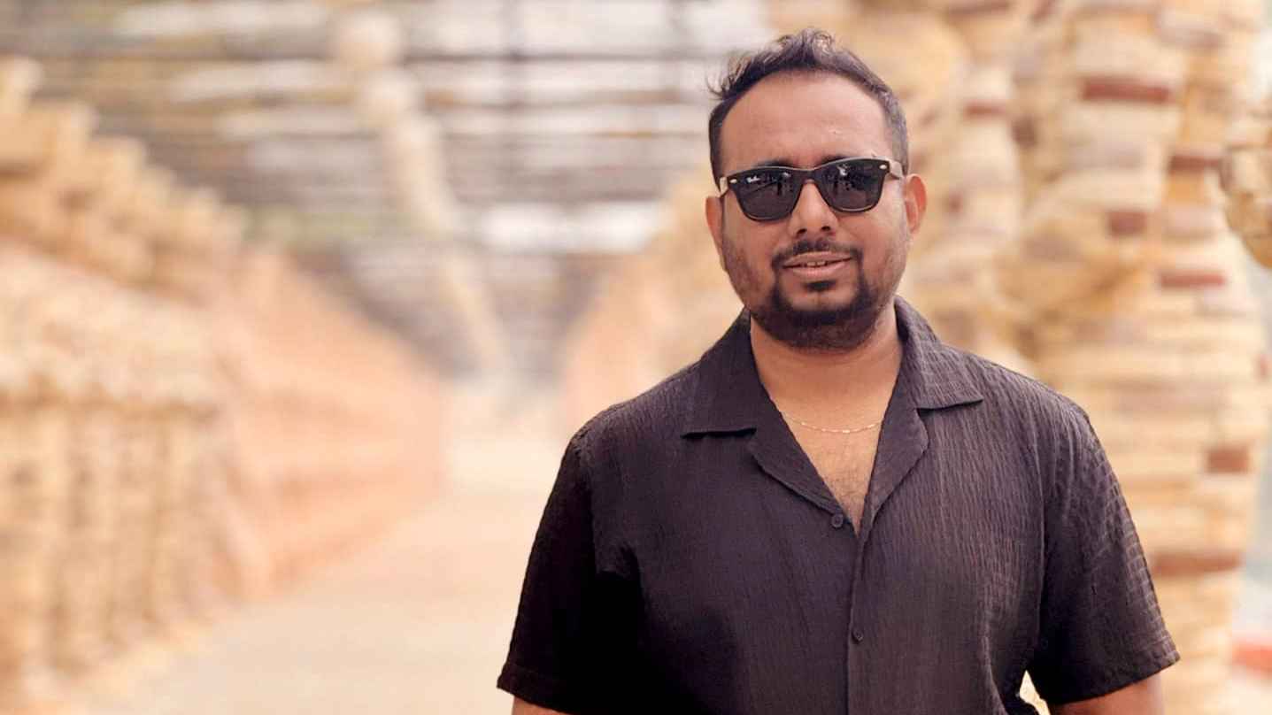 এবার ফিল্ম ইউনিভার্স নির্মাণ করবেন রায়হান রাফী
