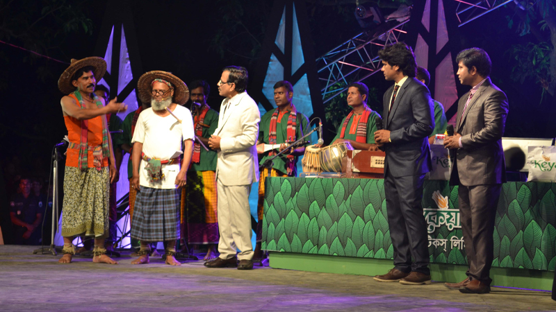 বিশ্বকাপ উন্মাদনায় বিশেষ আয়োজন ‘ইত্যাদি’র