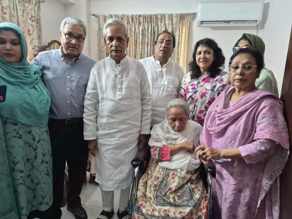 শবনম মুস্তারিকে আর্থিক সহায়তা