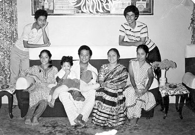 ৬০ টাকার অভিনয় থেকে ঢালিউডের মহানায়ক