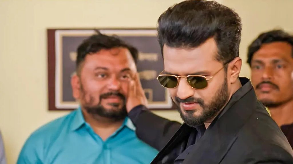 বিসিএস ক্যাডার ফারহান, নাটকের ভুল নিয়ে হাসাহাসি