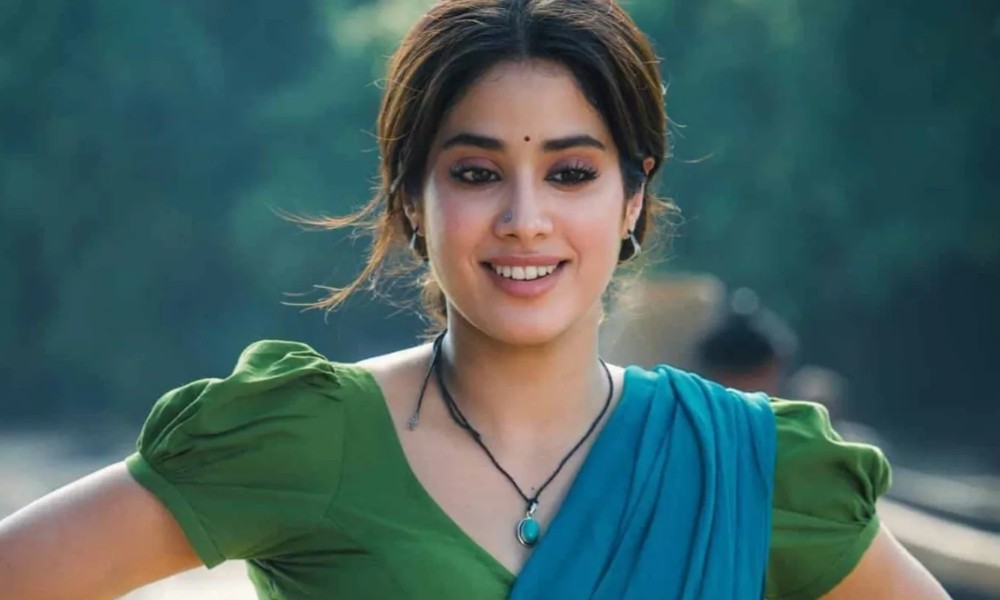 জাহ্নবী কাপুরের প্রেমের সম্পর্ক নিয়ে মুখ খুললেন অভিনেত্রী